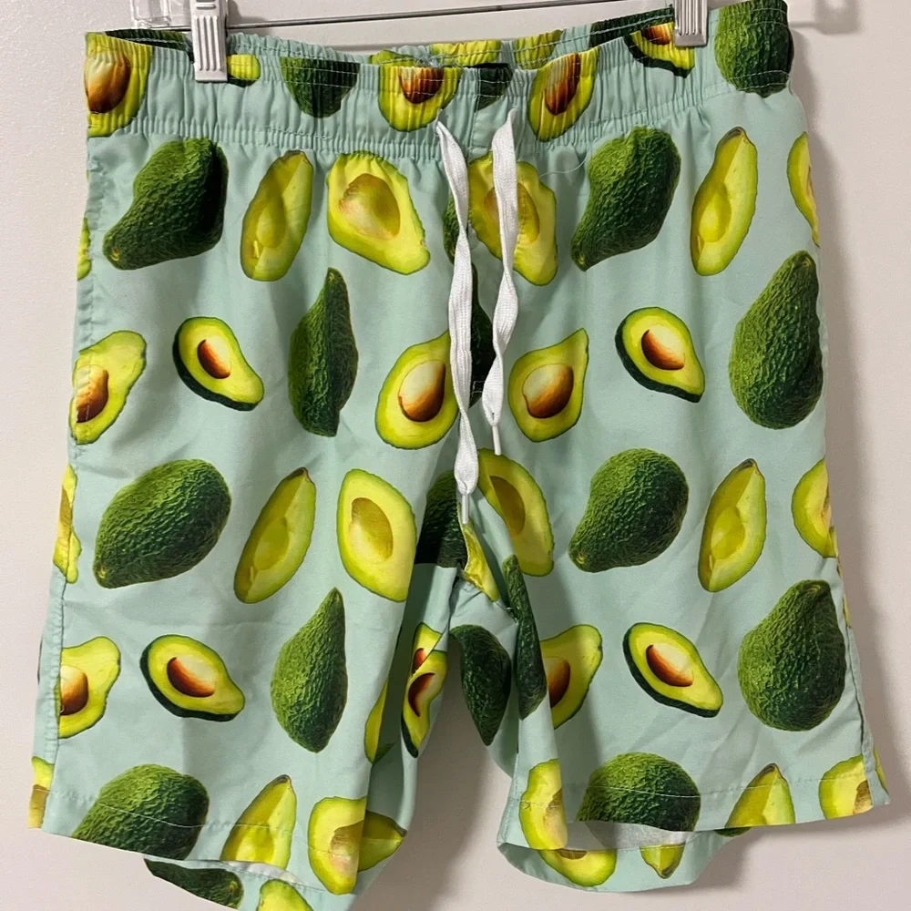 Men’s Avocado shorts (no‎ liner) size Small